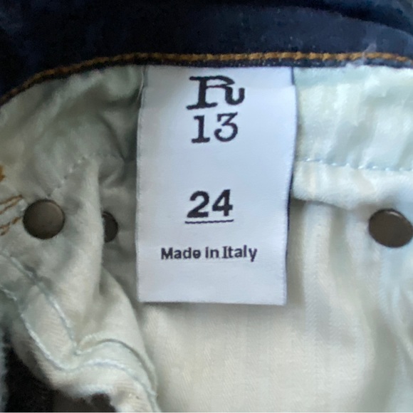 R13 Boy Skinny Mid Rise Dark Wash Jeans - 24 - Picture 11 of 13